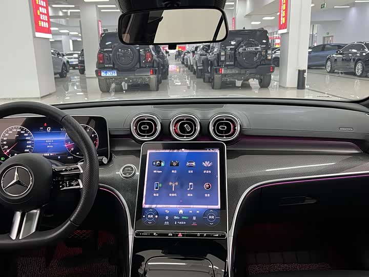 Фото 9 - Mercedes-Benz C-Class