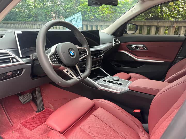 BMW 3 Series 2026 2026款 330Li M运动曜夜套装
