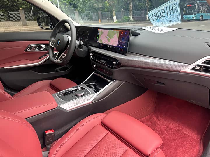 BMW 3 Series 2026 2026款 330Li M运动曜夜套装