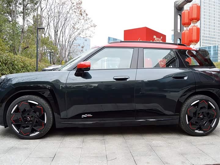 2025 Mini Aceman JCW