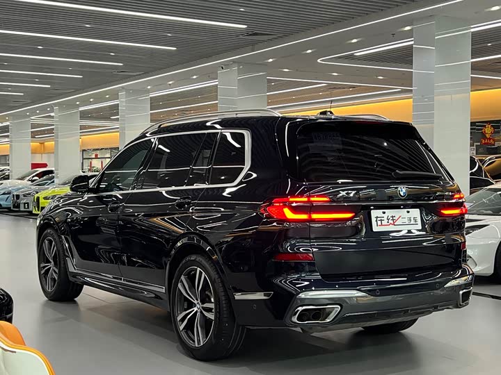 Zdjęcie 7 - BMW X7