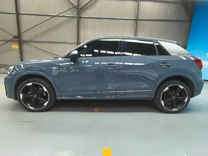 Zdjęcie 9 - Audi Q2L