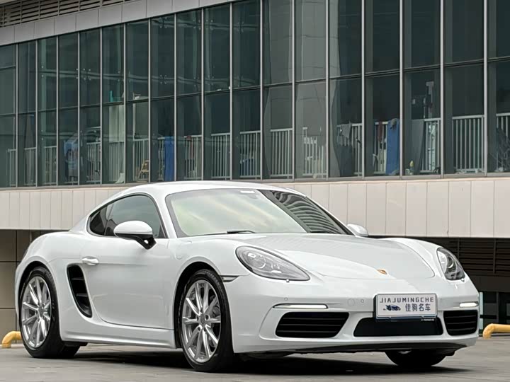 Zdjęcie 3 - Porsche 718