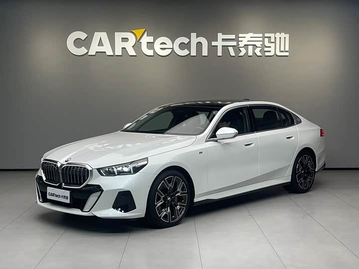 Фото 1 - BMW 5 Series