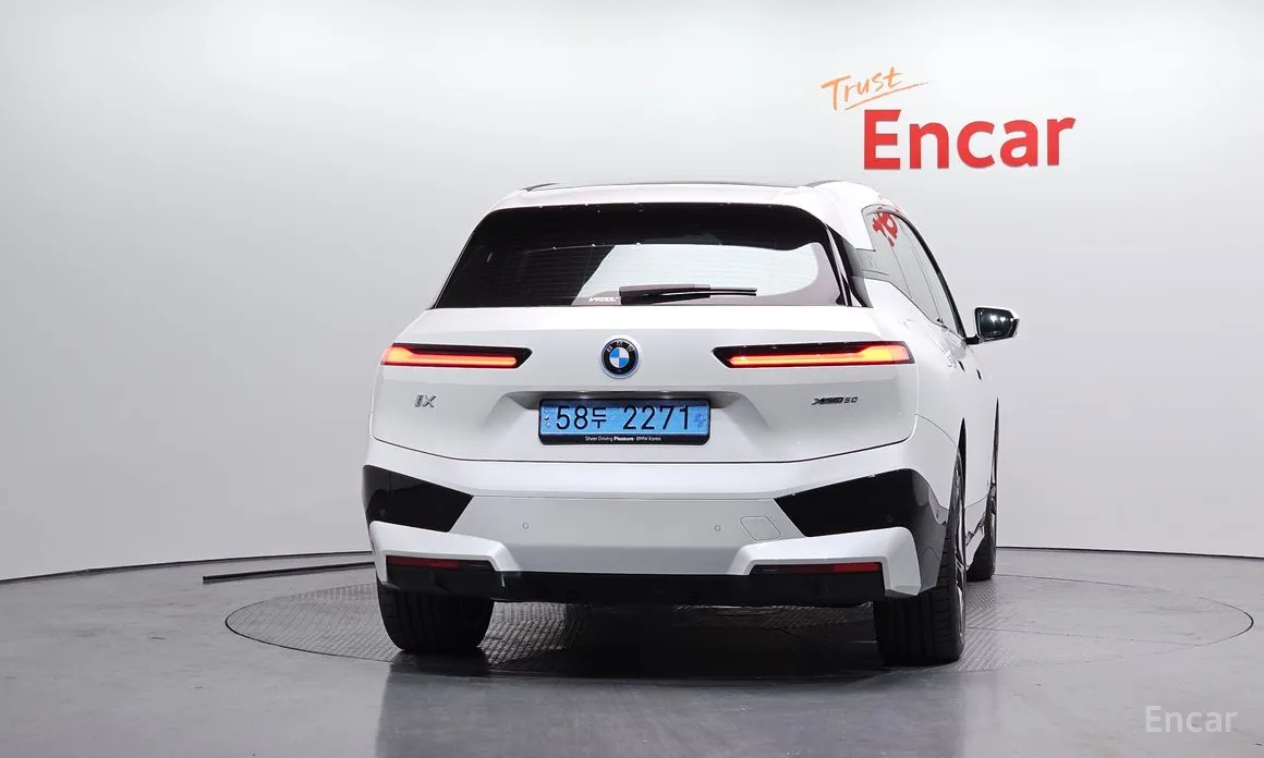 BMW iX 2021 xDrive50 Sports Plus