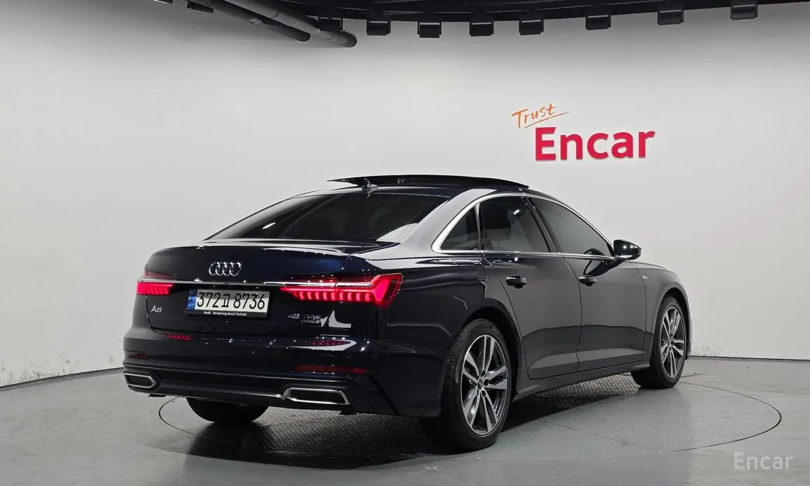 Фото 2 - Audi A6