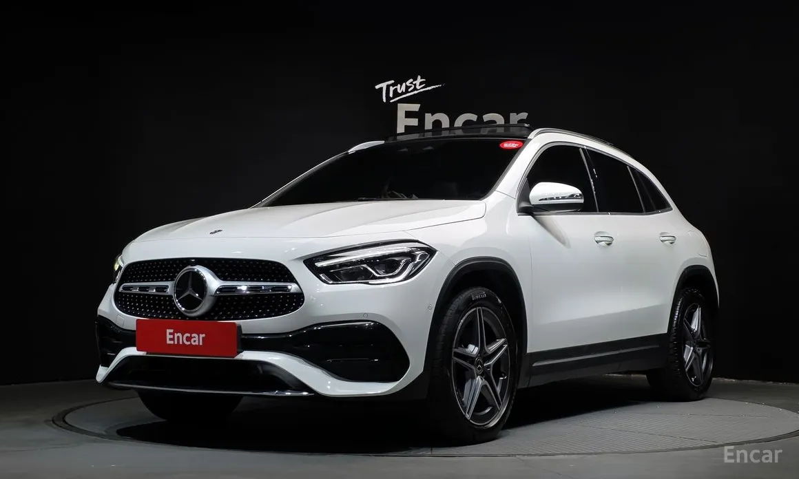 Фото 1 - Mercedes-Benz GLA-Class