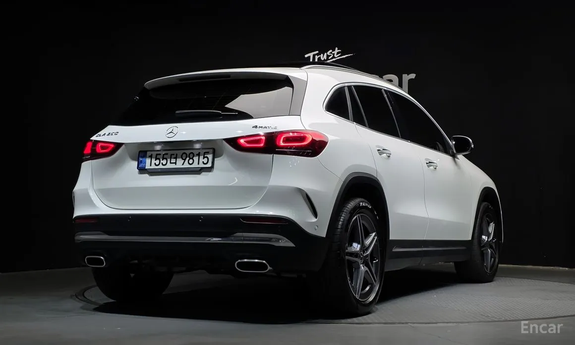 Фото 2 - Mercedes-Benz GLA-Class