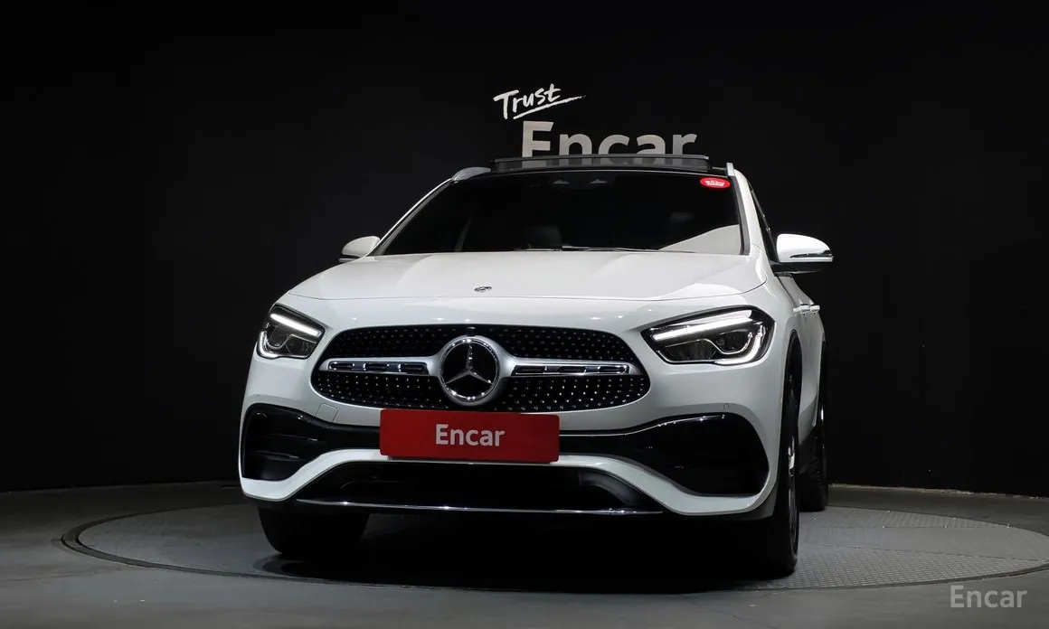 Фото 3 - Mercedes-Benz GLA-Class