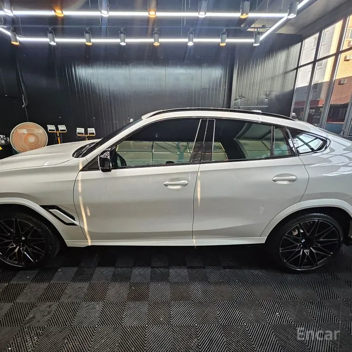 2020 BMW X6 M