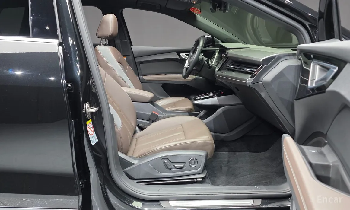 Audi Q4 e-tron 2022 40 Premium