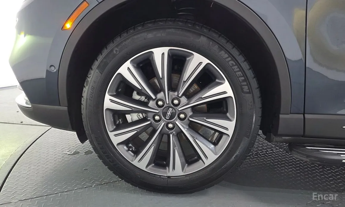 2020 Lincoln Corsair