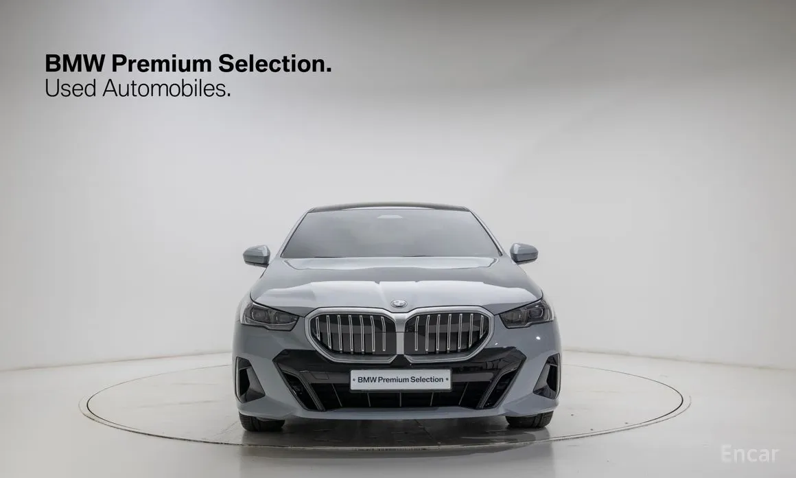 BMW 5 Series 2023 520i M Sport