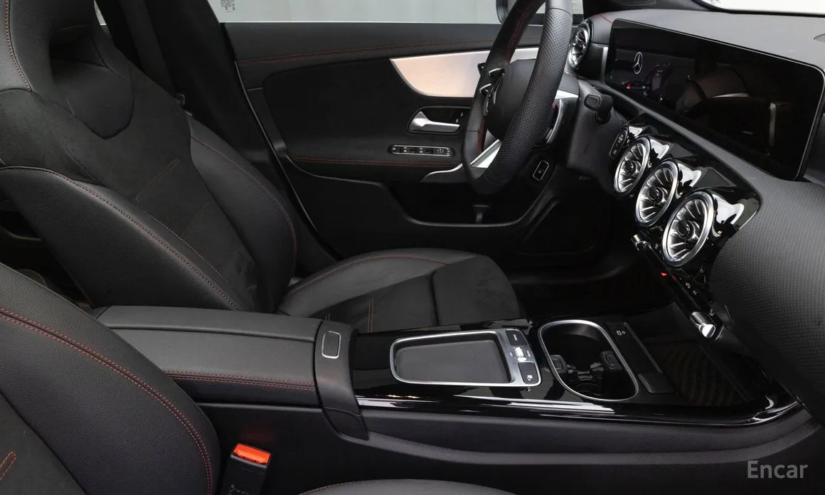 Mercedes-Benz CLA-Class 2020 CLA250 4MATIC