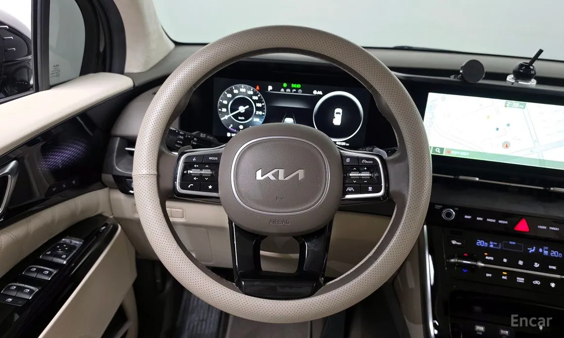 Фото 13 - Kia Carnival