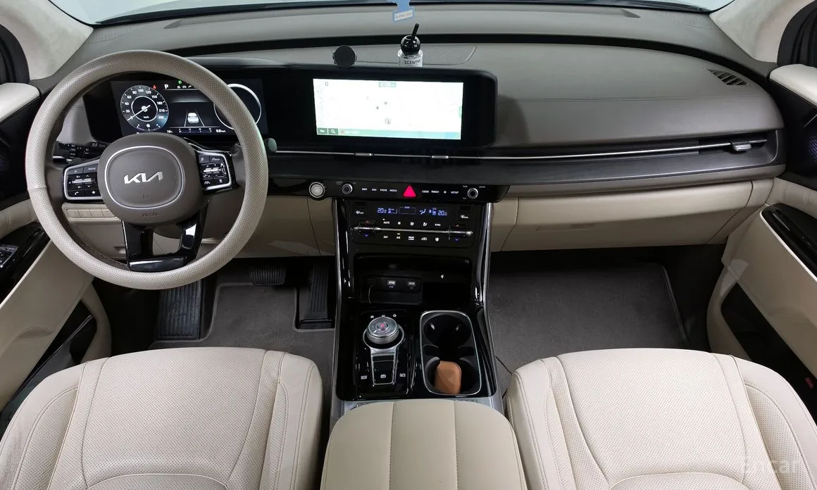 Фото 7 - Kia Carnival