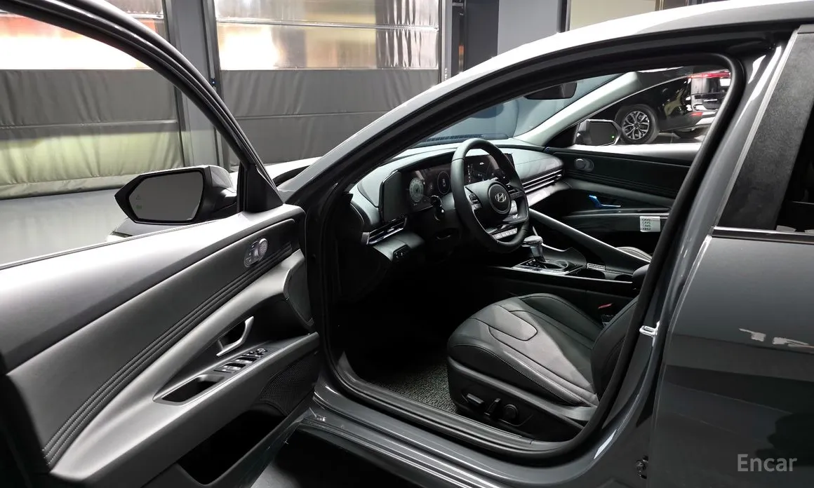 Hyundai Avante 2023 1.6