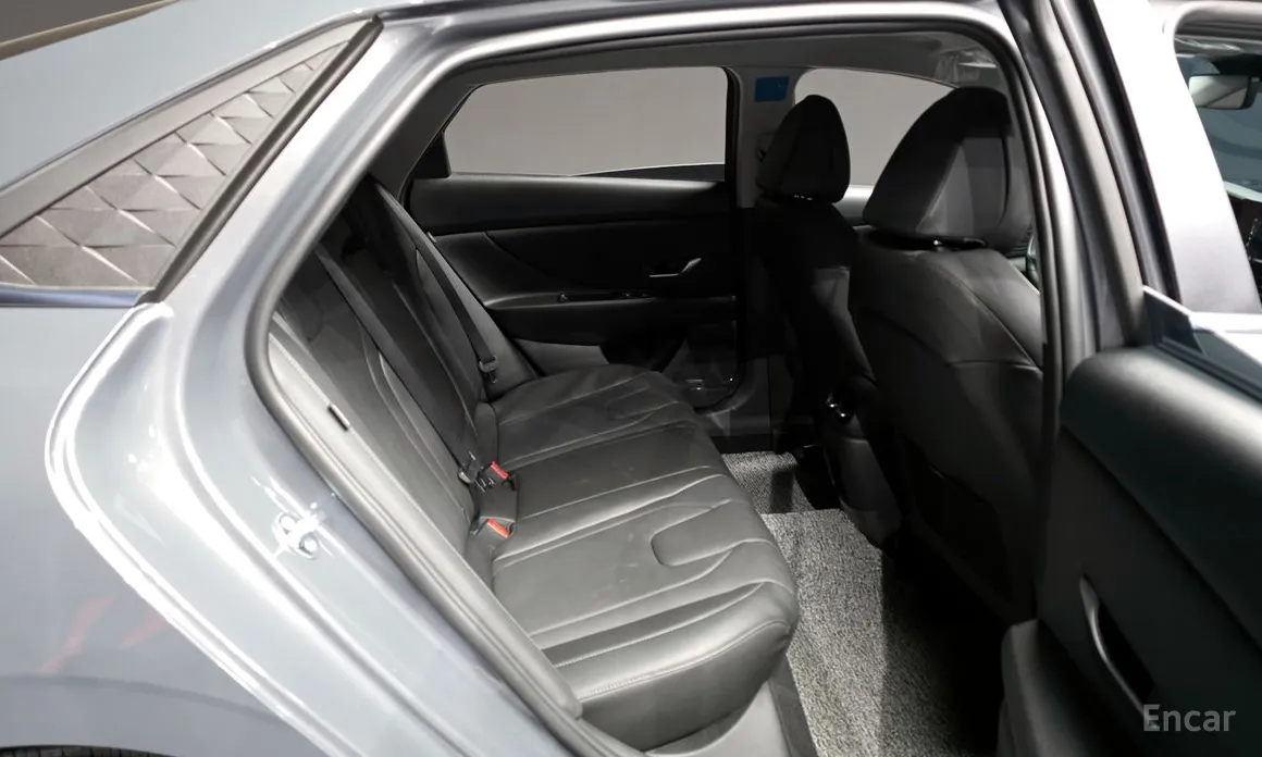Hyundai Avante 2023 1.6