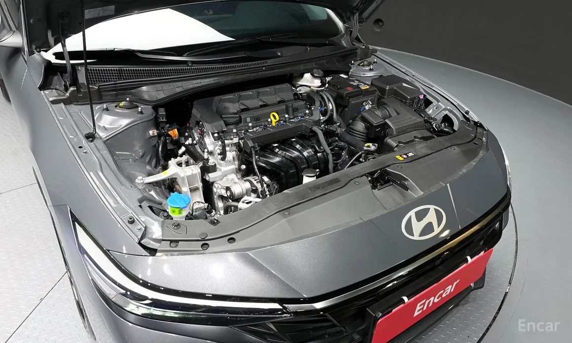 Hyundai Avante 2023 1.6