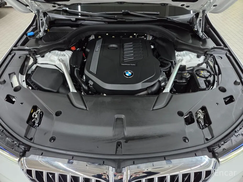 BMW Gran Turismo 2017 630i xDrive M Sport
