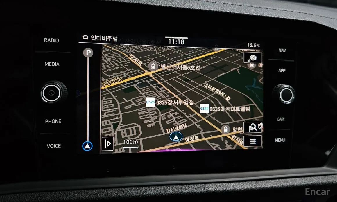 Photo 14 - Volkswagen Jetta