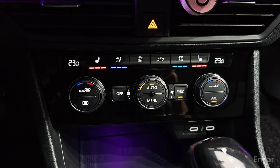 Photo 17 - Volkswagen Jetta