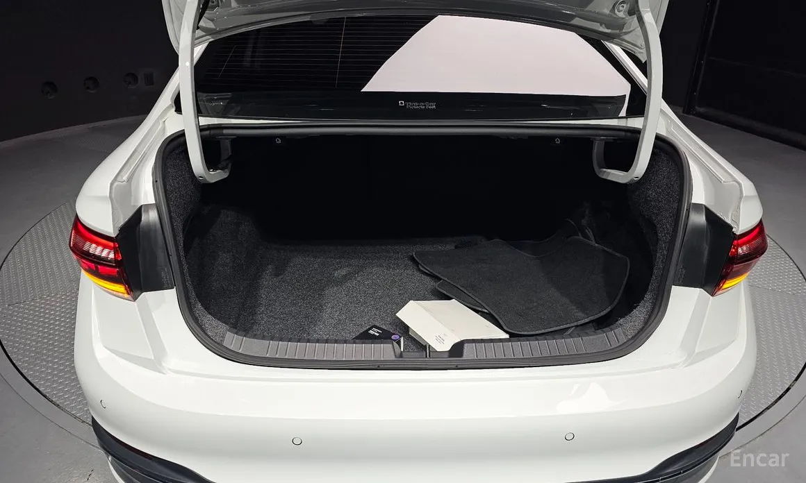 Photo 20 - Volkswagen Jetta
