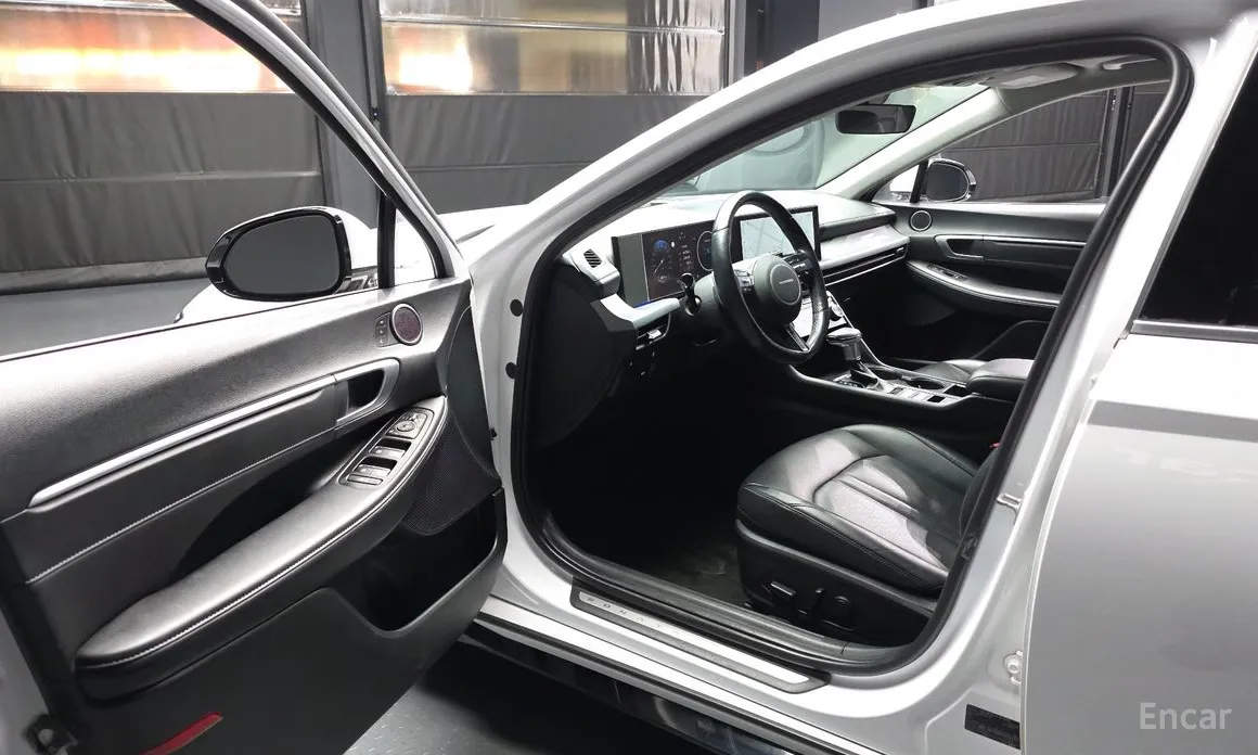 Hyundai Sonata 2023 2.0 LPG(Rent)