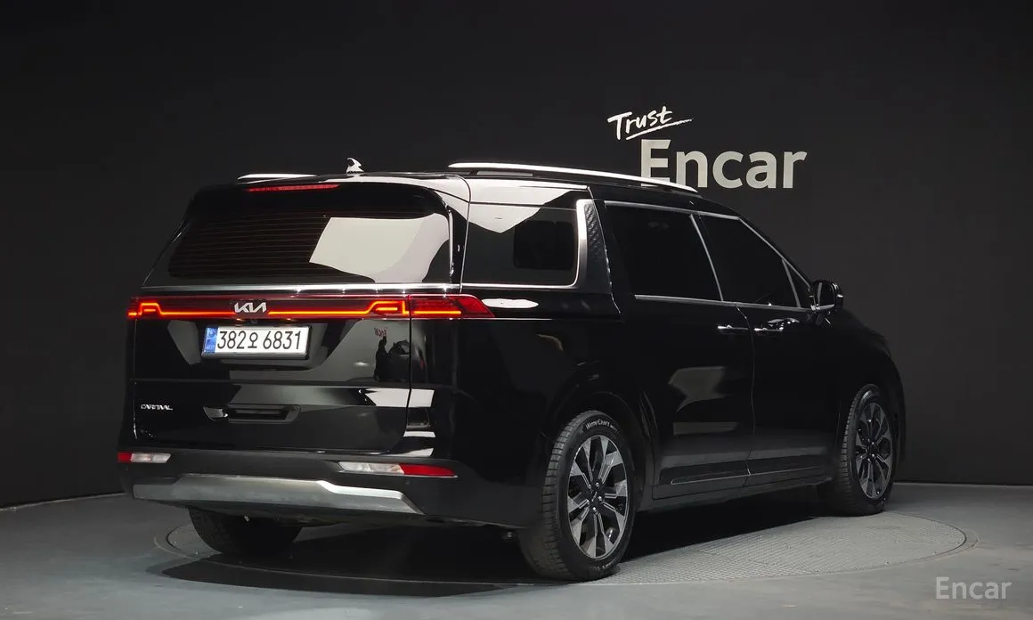 Zdjęcie 2 - Kia Carnival