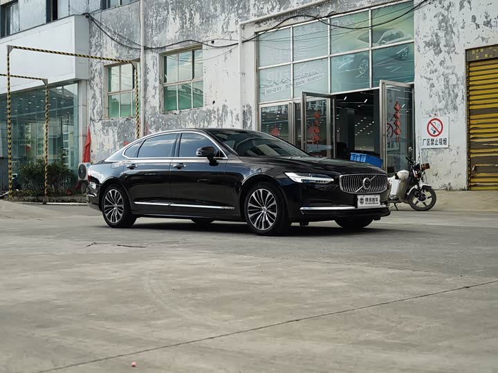 Zdjęcie 3 - Volvo S90