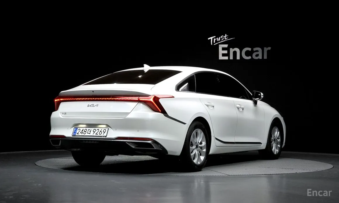 صورة 2 - Kia K8