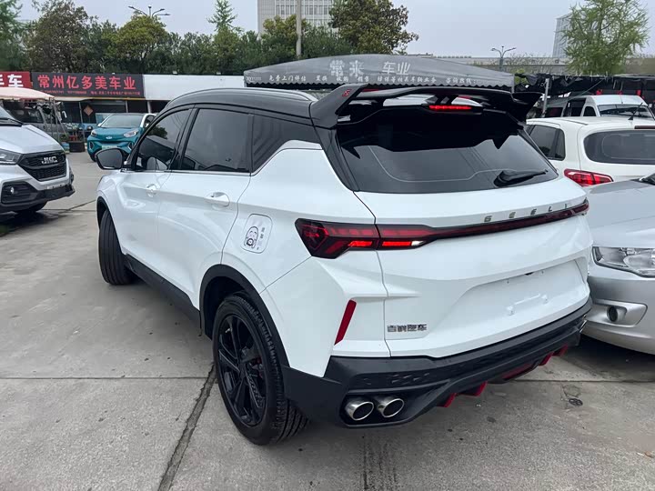 Geely Coolray 2023 2023款 缤越COOL 1.5TD DCT冠军版