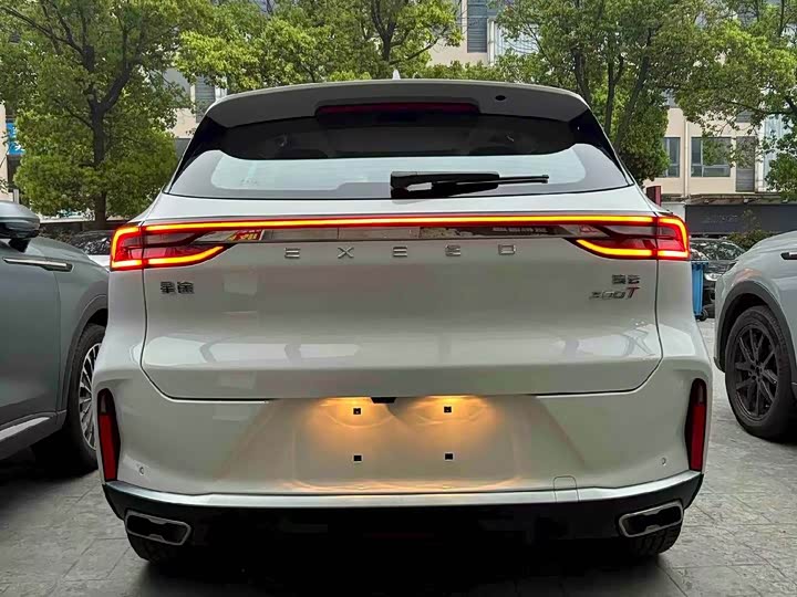 Exeed TXL 2025 2025款 300T 两驱星耀版