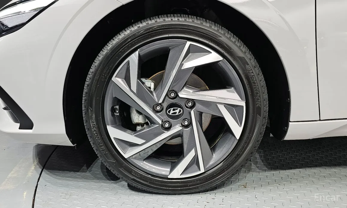 Hyundai Avante 2023 Inspiration