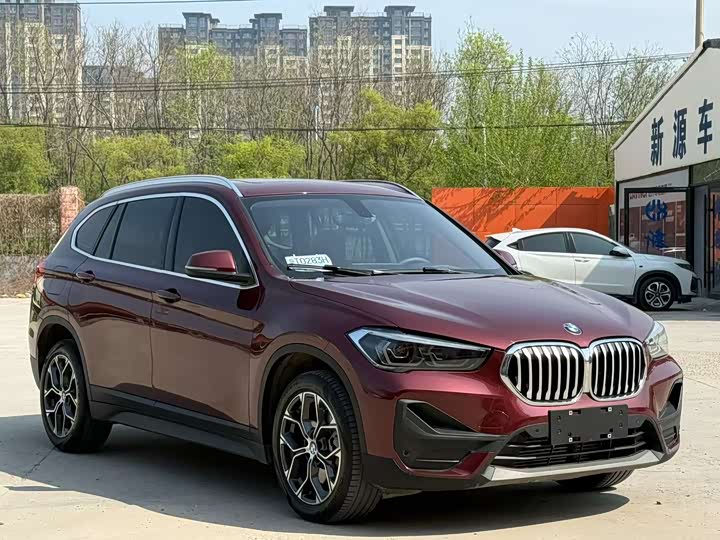Zdjęcie 1 - BMW X1