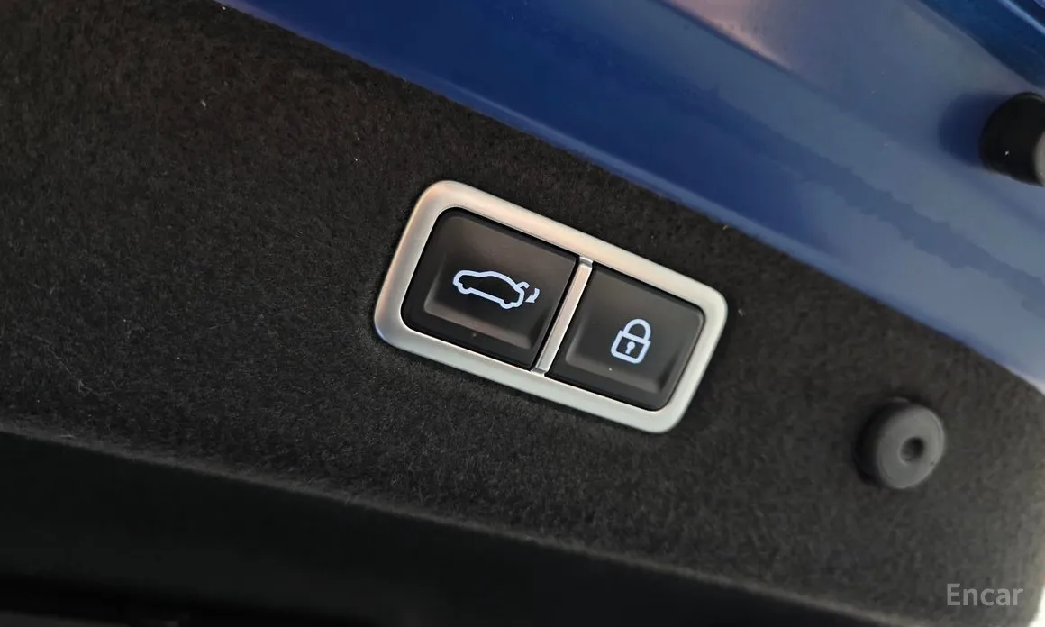 Genesis G70 2020 Gasoline 2.0T 4WD