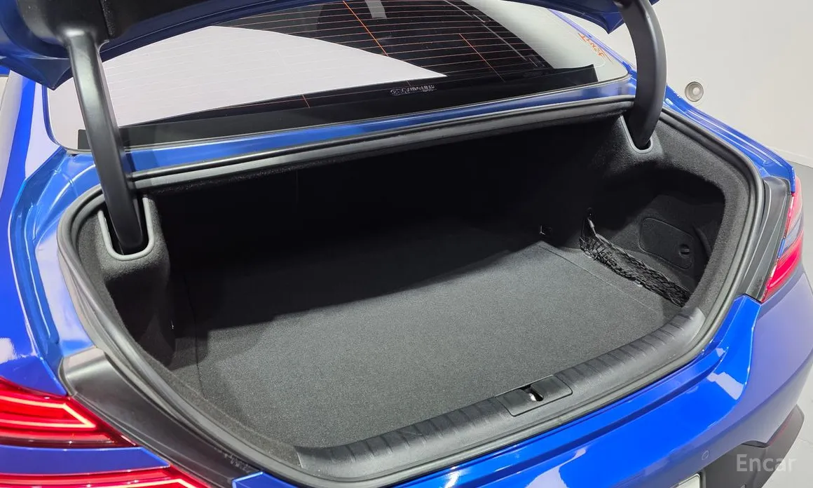 Genesis G70 2020 Gasoline 2.0T 4WD