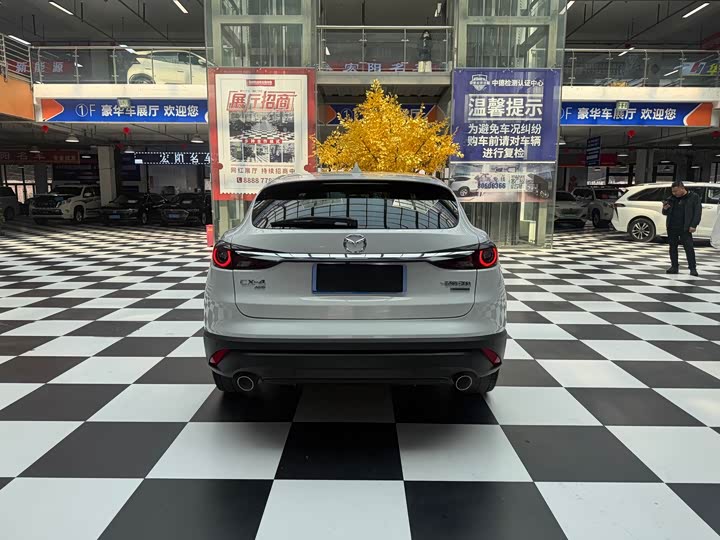 Mazda CX-4 2021 2021款 2.0L 自动两驱蓝天探索版