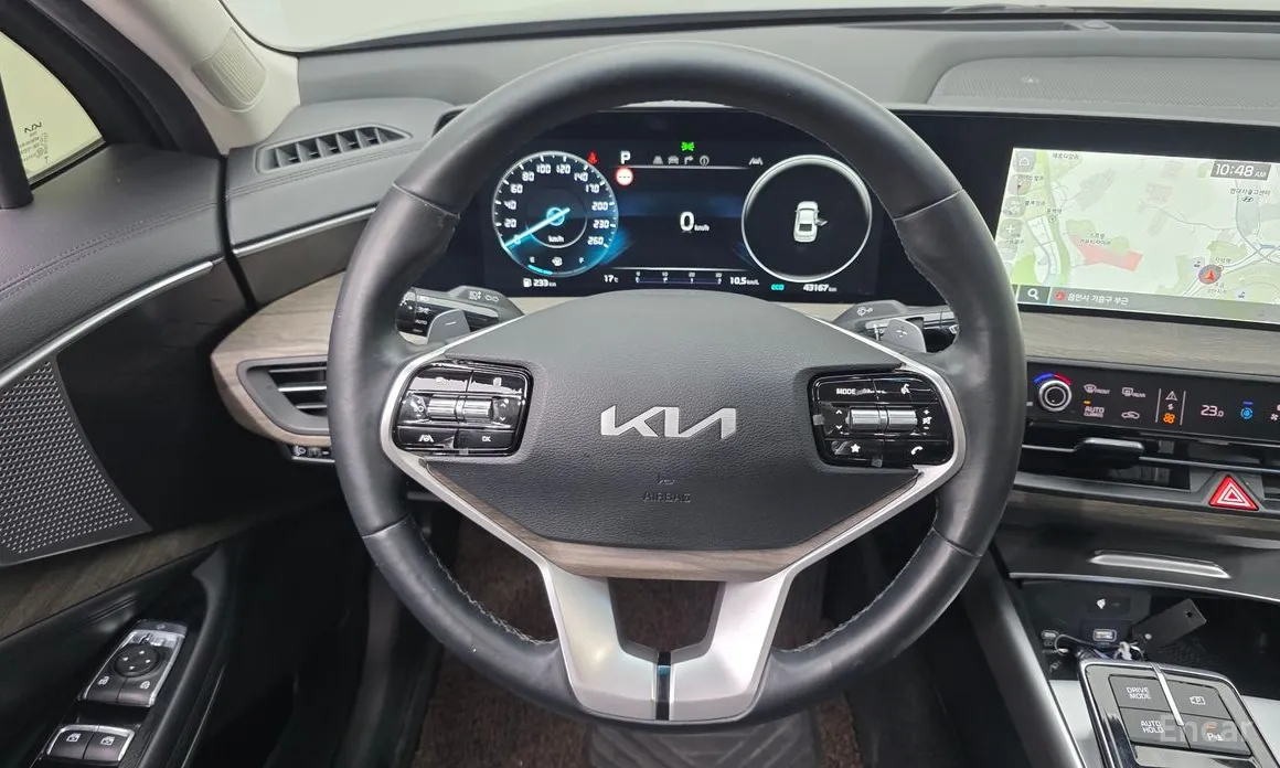 Zdjęcie 13 - Kia K8