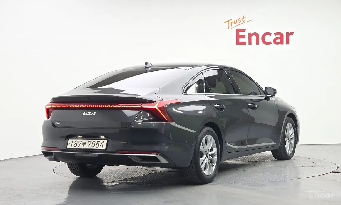 Zdjęcie 2 - Kia K8