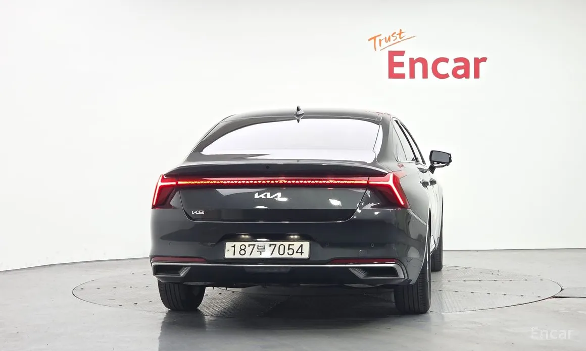 Zdjęcie 4 - Kia K8