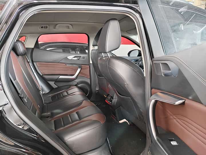 Wey VV5 2021 2021款 1.5T 两驱颜先锋