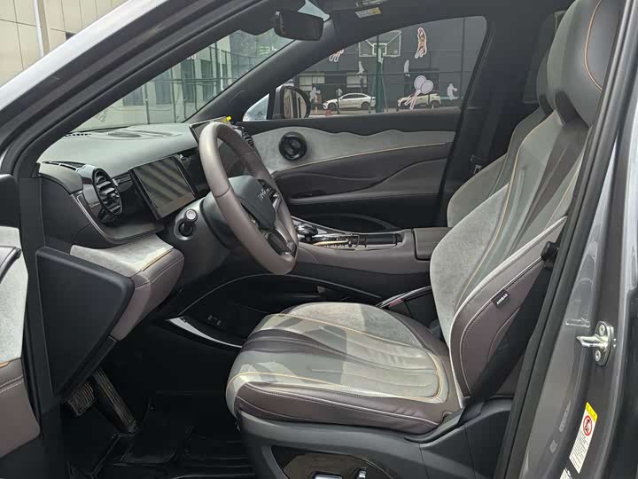 BYD Frigate 07 2024 2024款 荣耀版 DM-i 100KM 豪华型