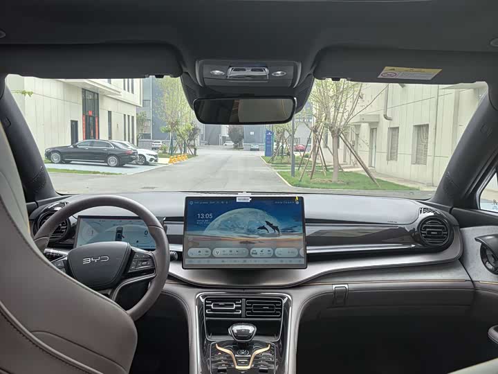 BYD Frigate 07 2024 2024款 荣耀版 DM-i 100KM 豪华型