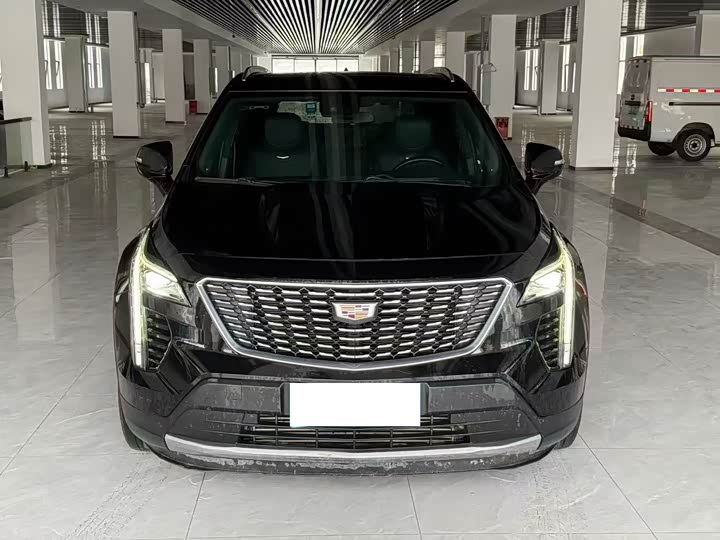 Фото 2 - Cadillac XT4
