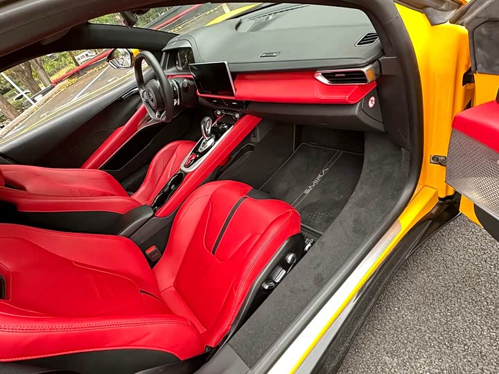 Lotus Emira 2021 2021款 2.0T DCT First Edition