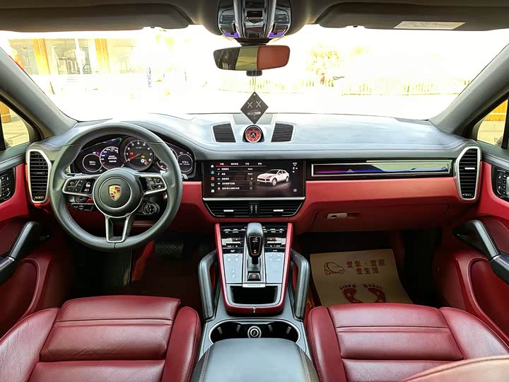 Фото 4 - Porsche Cayenne