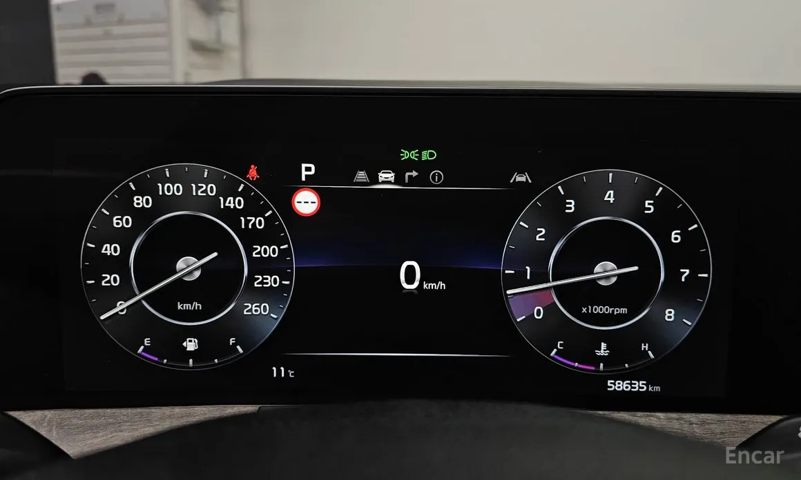 Photo 8 - Kia K8