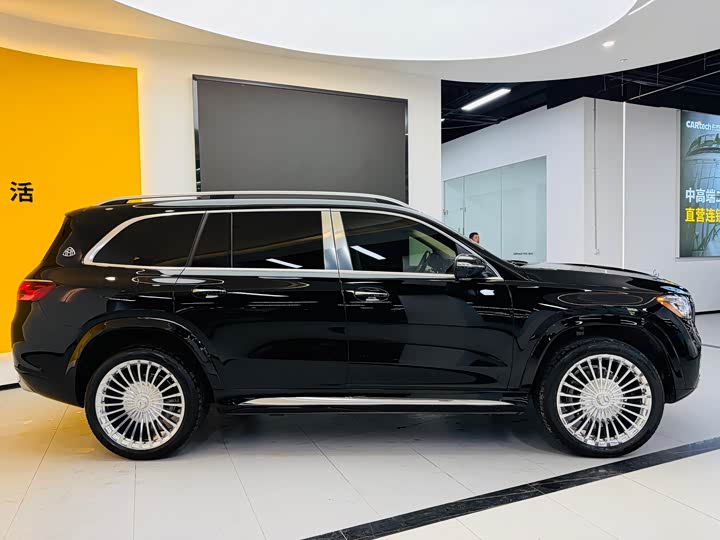 2025 Mercedes-Benz Maybach GLS