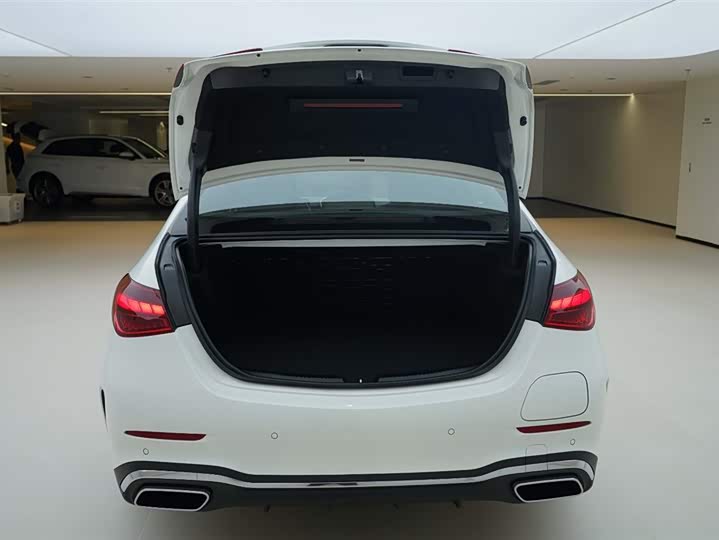 Фото 7 - Mercedes-Benz C-Class Hybrid